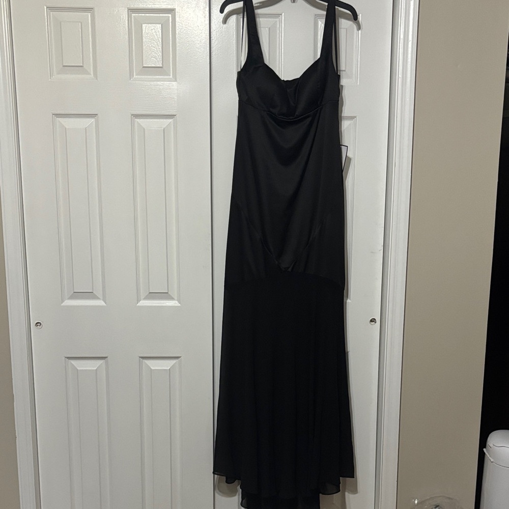 Alex and Sophia Elegant Black Maxi Dress